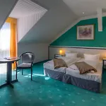 Hotel Sport- & Vital-resort Neuer Hennings Hof 4*