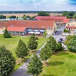 Sport- & Vital-resort Neuer Hennings Hof Hotel 4*
