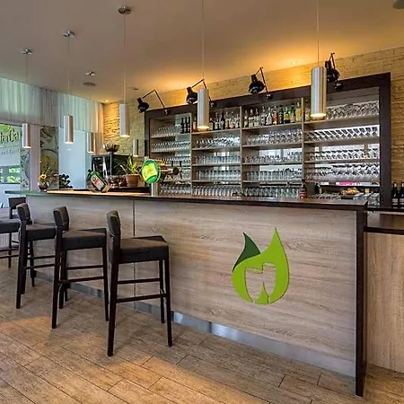 Sport- & Vital-resort Neuer Hennings Hof Hotel 4*