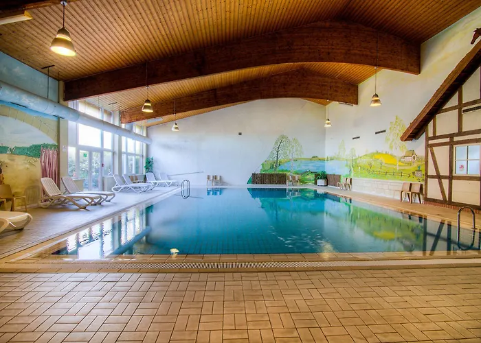 Sport- & Vital-resort Neuer Hennings Hof מלון פרלברג