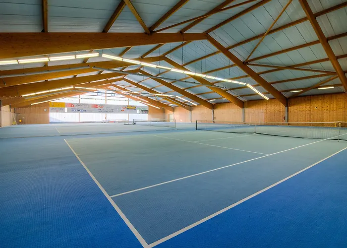 Sport- & Vital-resort Neuer Hennings Hof פרלברג