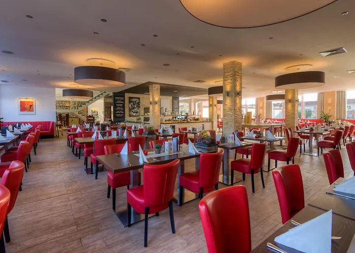 Sport- & Vital-resort Neuer Hennings Hof מלון