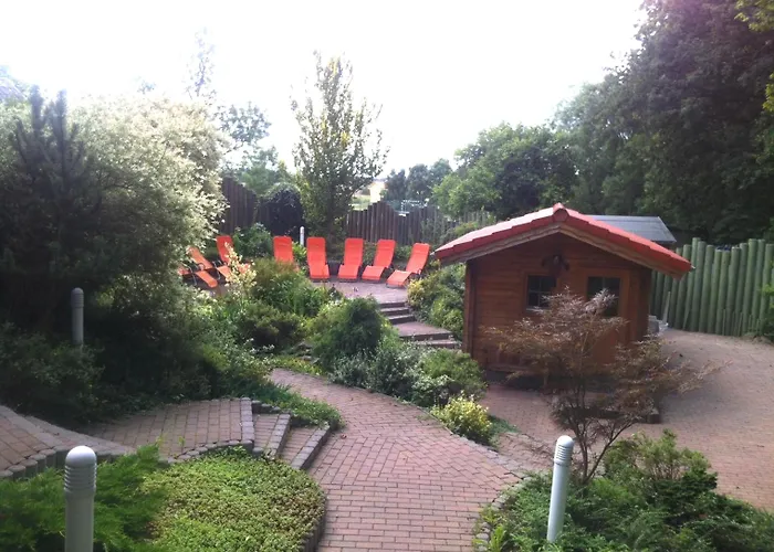 Sport- & Vital-resort Neuer Hennings Hof פרלברג